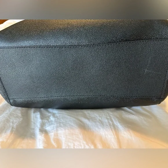 Coach Crossgrain Turnlock Tote - Picture 9 of 16